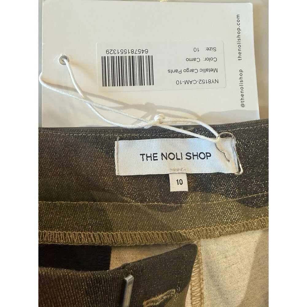 The Noli Shop Camouflage Cargo Pants Size 10 Wide Leg Subtle Sheen Luster NWT - Picture 8 of 10